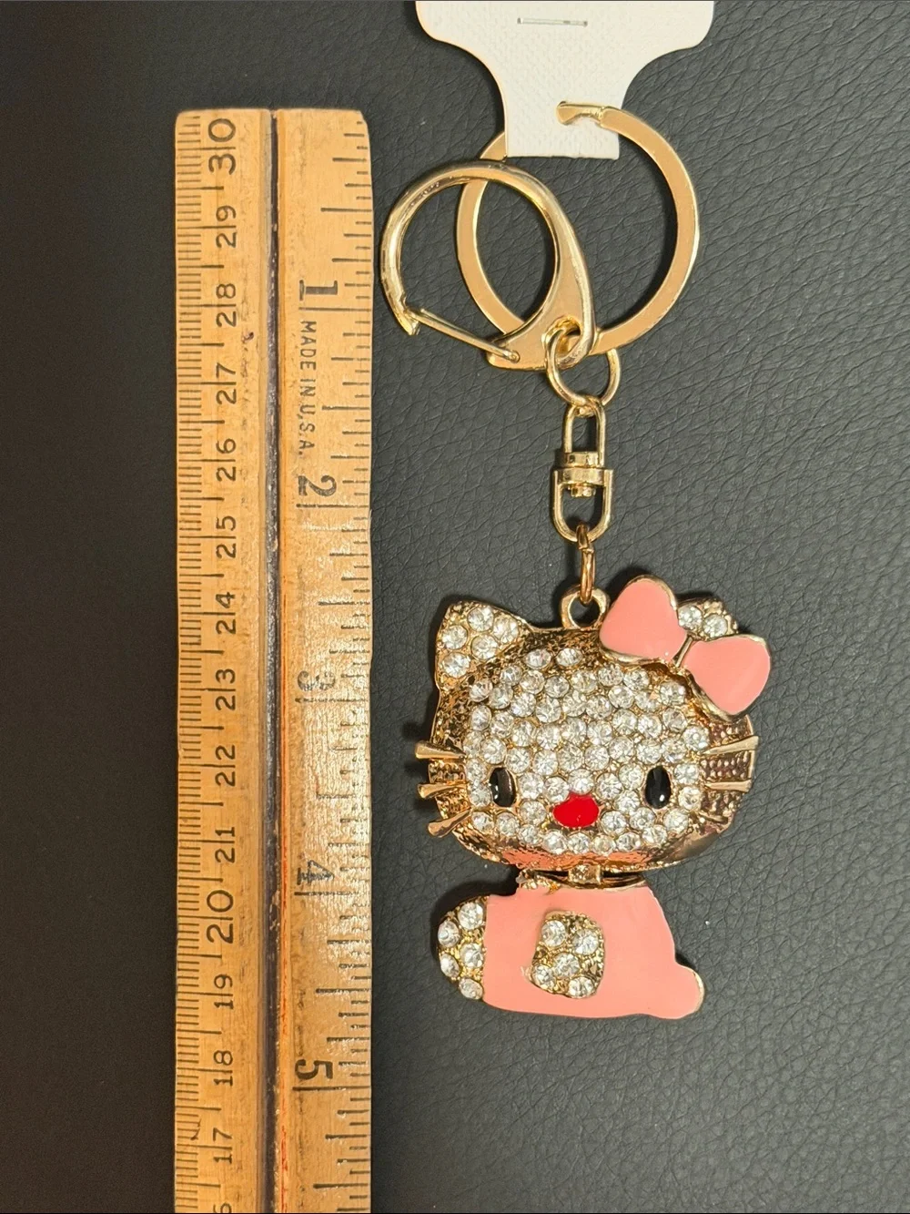New Fashion Jewelry Rhinestone Gold-tone Cat Keychain Charm with Pink Bow